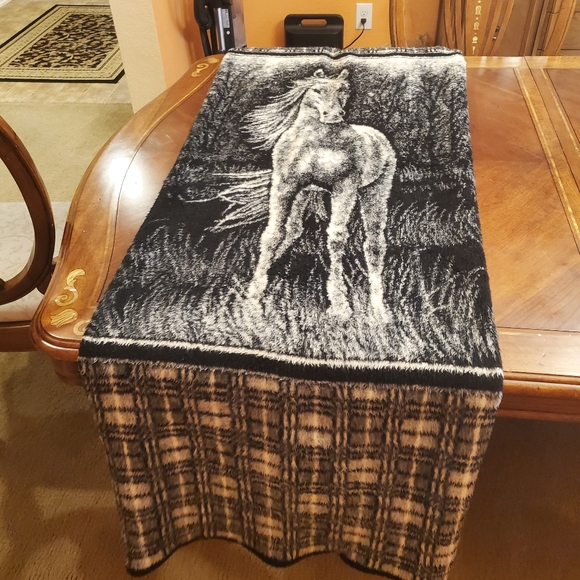 Earth Ragz Zipped Blanket Size 78 X 48 - Picture 3 of 14